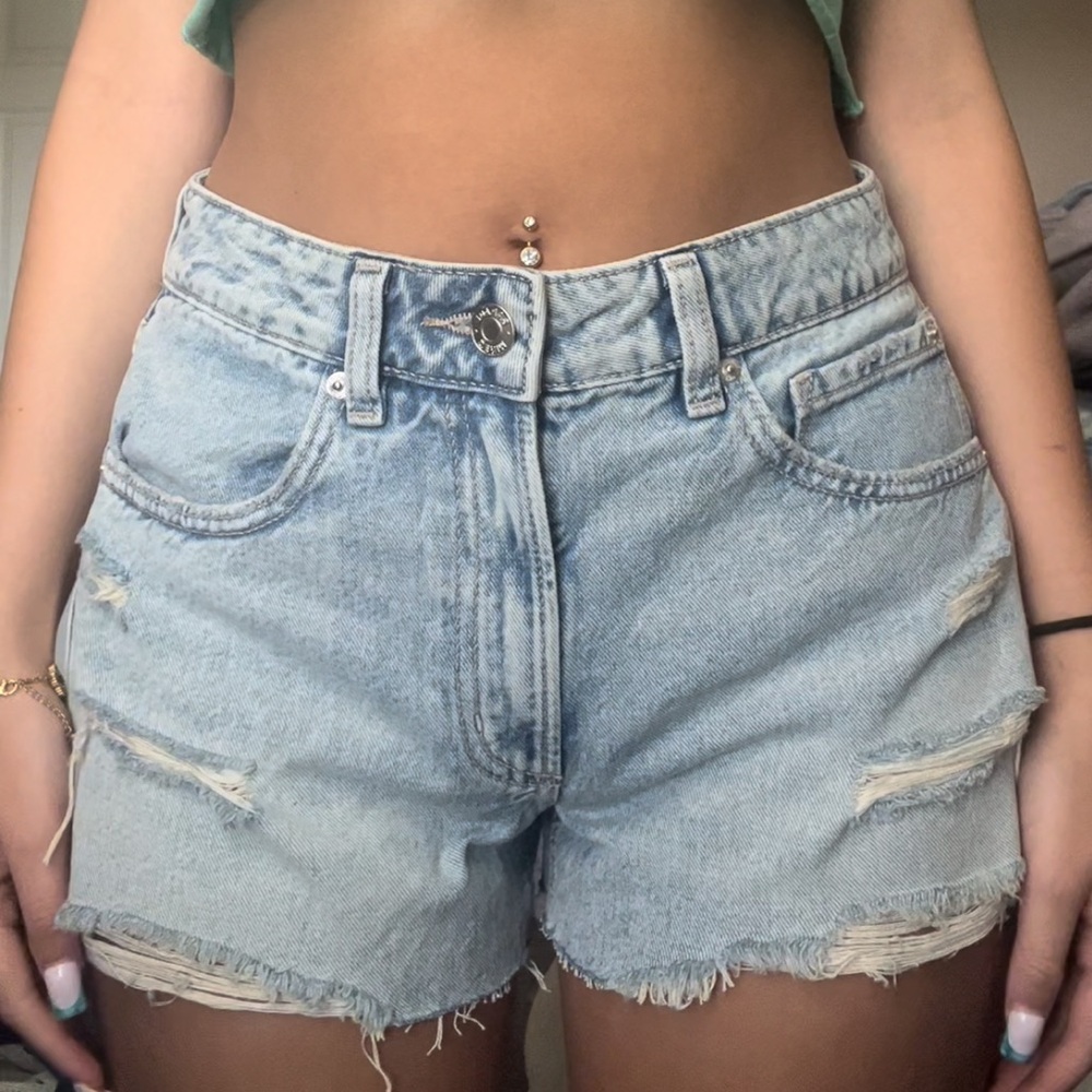 Garage Light Blue Ripped Jeans
